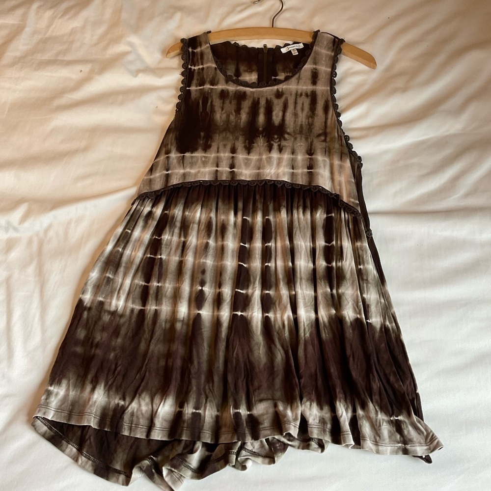 Jodifl Brown and Cream Patterned Babydoll Top Size M